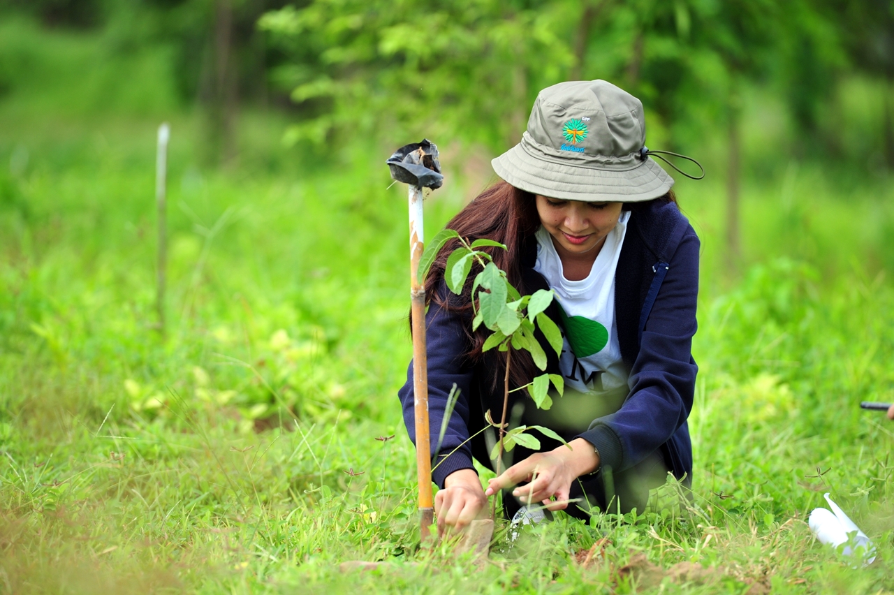 ซีพีเอฟ ผนึกกำลัง 13 องค์กรรัฐ-เอกชน เพิ่มพื้นที่สีเขียว จัดโครงการ Green City by MOAC “ปลูกเพื่อป(ล)อด ล้านต้น ลด PM 2.5”